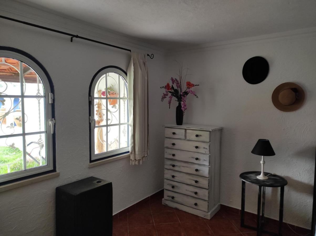 Fazenda Do Marante Hostel โตมาร์ ภายนอก รูปภาพ